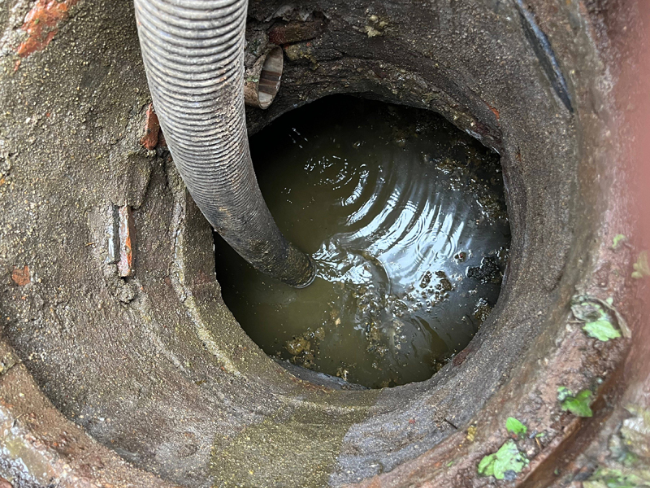 赣州化粪池清理的周期与注意事项